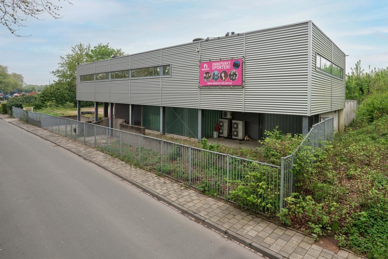 BedrijfsruimteaanParallelweg 58<br/> inGeleen BedrijfsruimteaanParallelweg 58<br/> inGeleen