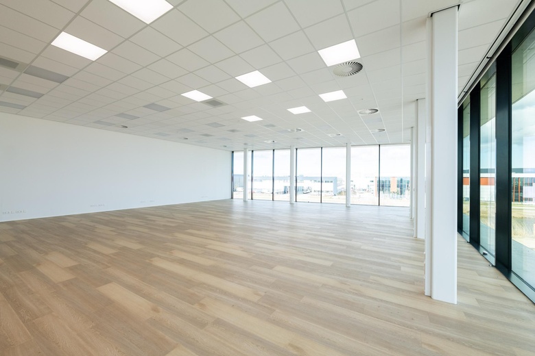 BedrijfsruimteaanVoltaweg 41<br/> inHellevoetsluis BedrijfsruimteaanVoltaweg 41<br/> inHellevoetsluis
