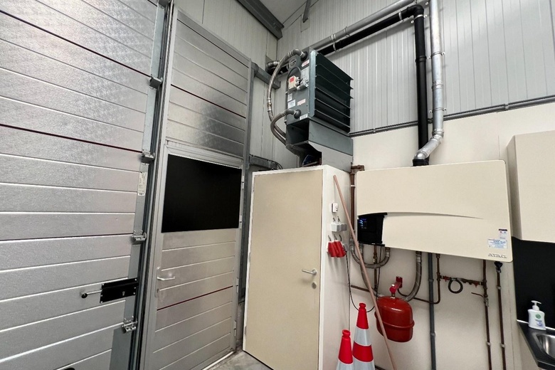 BedrijfsruimteaanTransportweg 13 011<br/> inOostburg