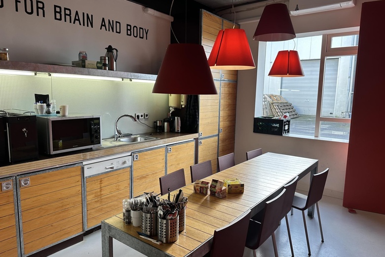 BedrijfsruimteaanNieuw-Zeelandweg 15 A<br/> inAmsterdam BedrijfsruimteaanNieuw-Zeelandweg 15 A<br/> inAmsterdam
