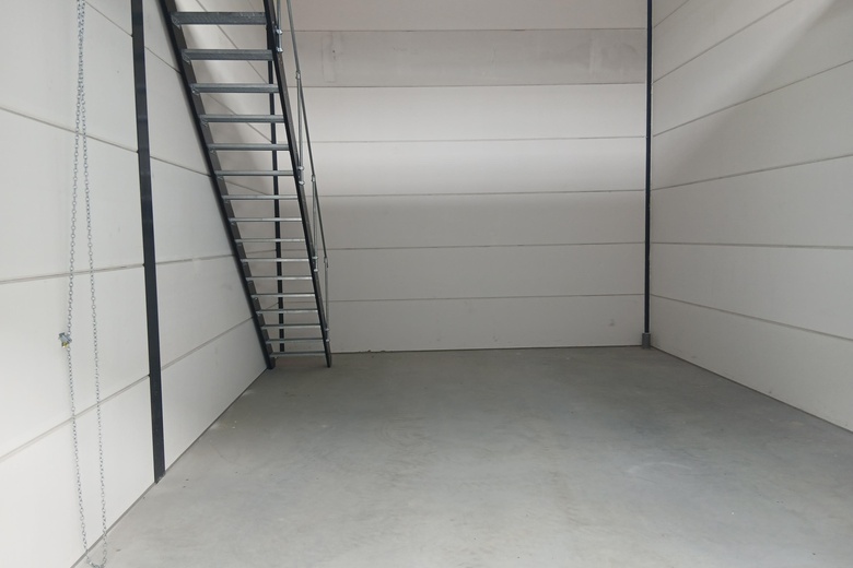 BedrijfsruimteaanRandweg 23<br/> inEmmeloord BedrijfsruimteaanRandweg 23<br/> inEmmeloord