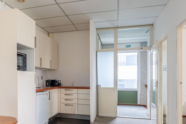 BedrijfsruimteaanWilgenkade 21<br/> inHouten