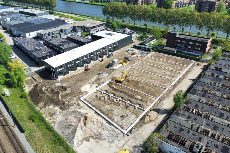 BedrijfsruimteaanMerwedeweg 4 B 5<br/> inBreukelen BedrijfsruimteaanMerwedeweg 4 B 5<br/> inBreukelen