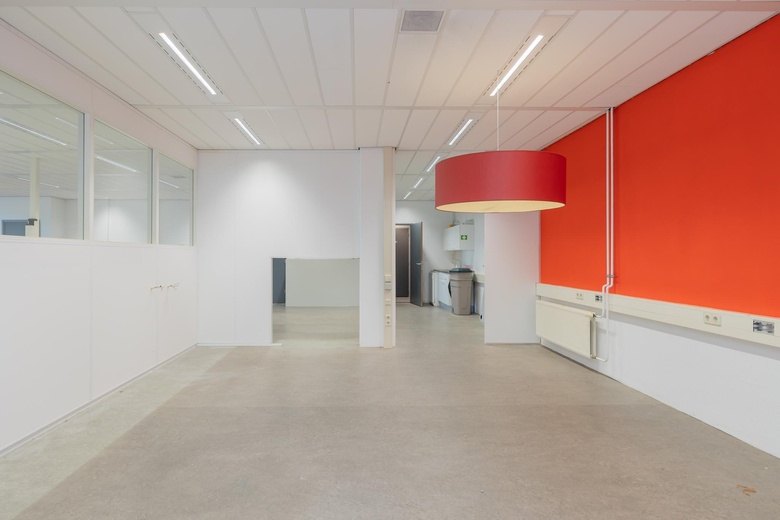 HorecaaanBargelaan 4<br/> inLeiden HorecaaanBargelaan 4<br/> inLeiden