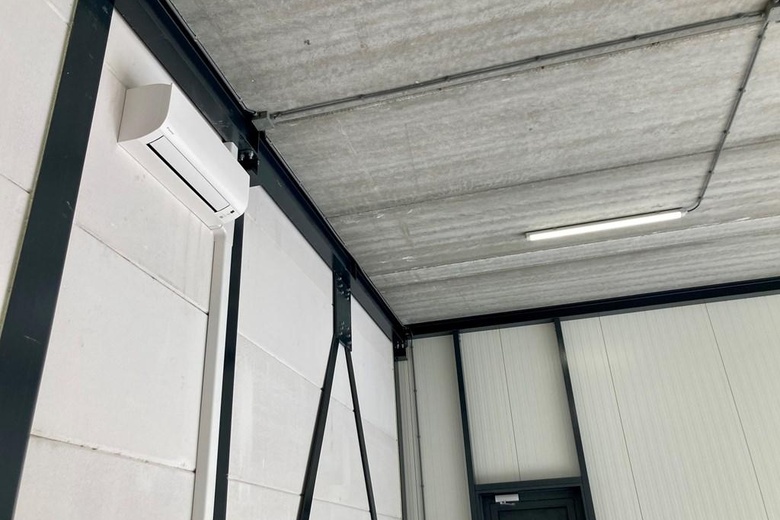 BedrijfsruimteaanLandauer 26<br/> inZeewolde