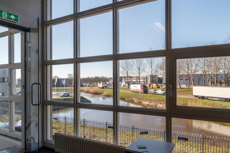 KantoorruimteaanOverschieseweg 34<br/> inRotterdam KantoorruimteaanOverschieseweg 34<br/> inRotterdam