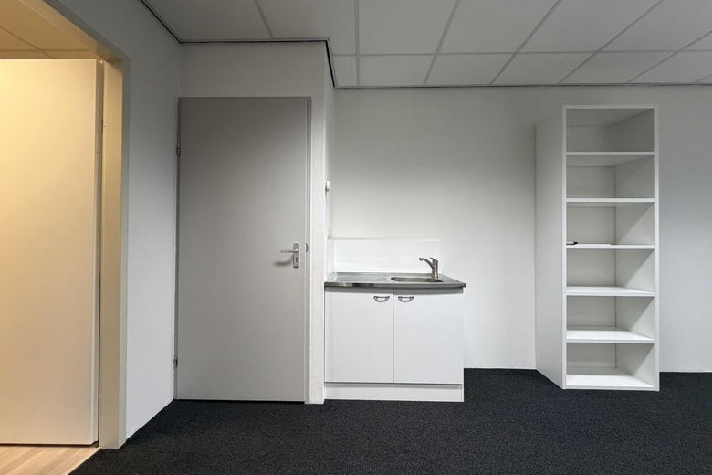 Bedrijfsruimte Alblasserdam - Kelvinring 10 - Foto 11