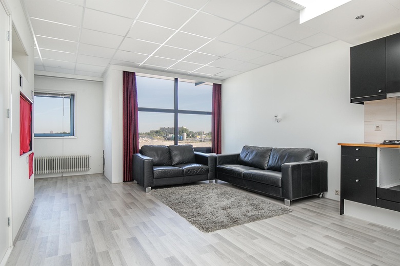 Bekijk foto 12 in  aan de  in 