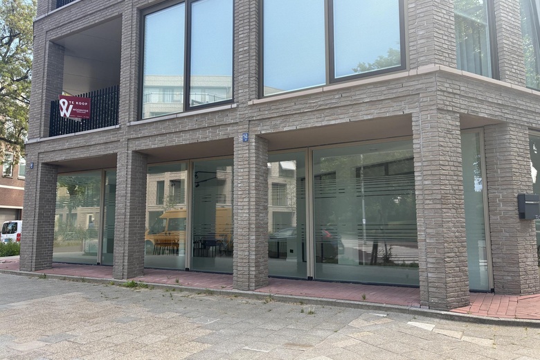 KantoorruimteaanHudsonstraat 185<br/> inRotterdam KantoorruimteaanHudsonstraat 185<br/> inRotterdam