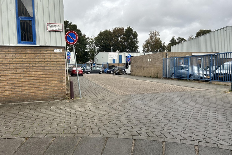 BedrijfsruimteaanDekkershoek 23<br/> inDen Haag BedrijfsruimteaanDekkershoek 23<br/> inDen Haag