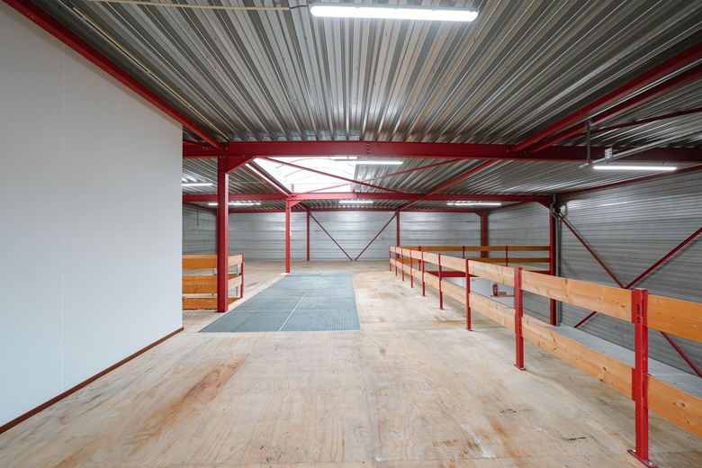 BedrijfsruimteaanDommelstraat 16<br/> inOss BedrijfsruimteaanDommelstraat 16<br/> inOss