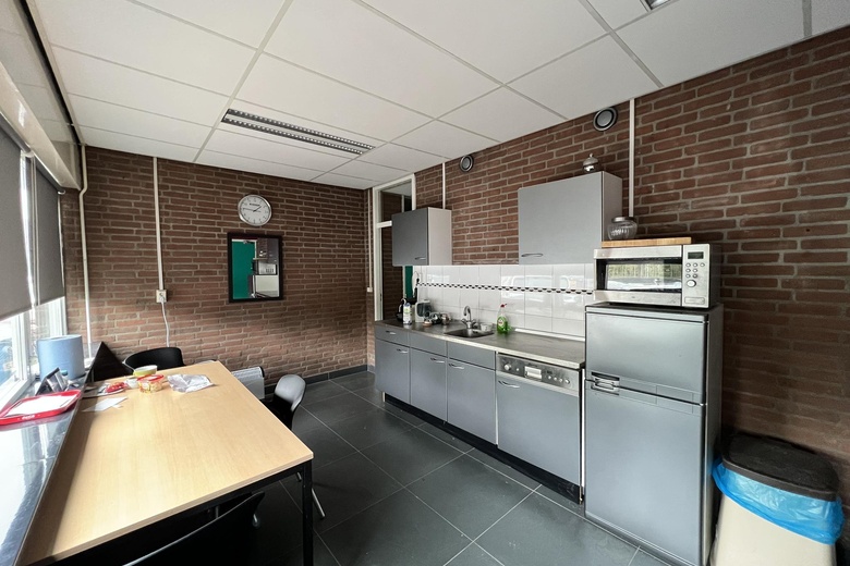 BedrijfsruimteaanIsolatorweg 37<br/> inAmsterdam BedrijfsruimteaanIsolatorweg 37<br/> inAmsterdam