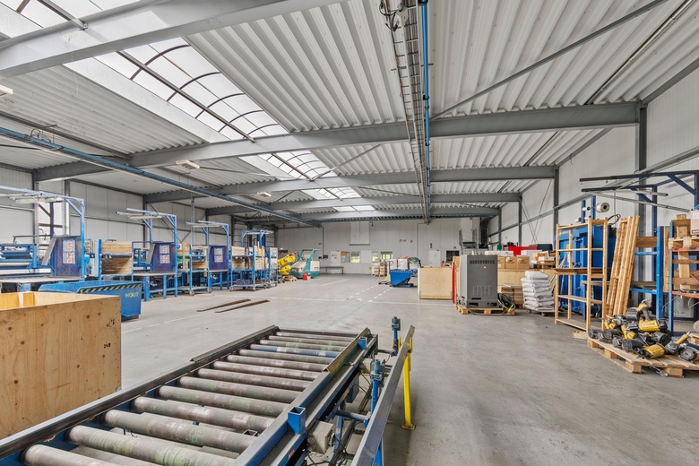 BedrijfsruimteaanVaartkant 5<br/> inRoosendaal