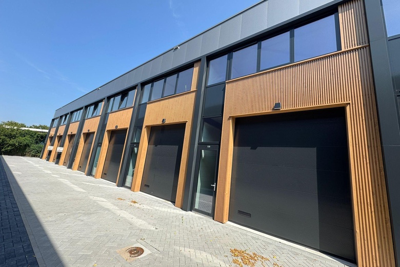 BedrijfsruimteaanFriezenstraat 12 B<br/> inRosmalen BedrijfsruimteaanFriezenstraat 12 B<br/> inRosmalen