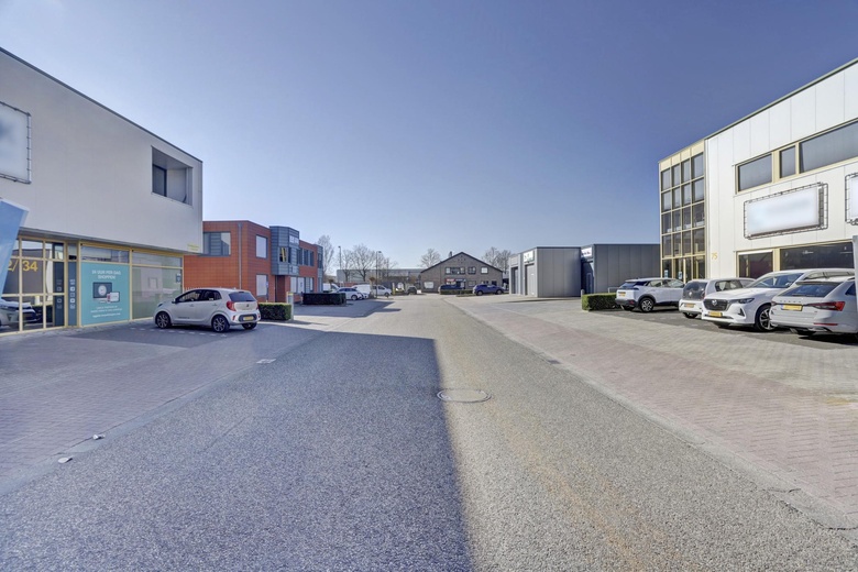 BedrijfsruimteaanAmbachtsstraat 75<br/> inWinterswijk BedrijfsruimteaanAmbachtsstraat 75<br/> inWinterswijk