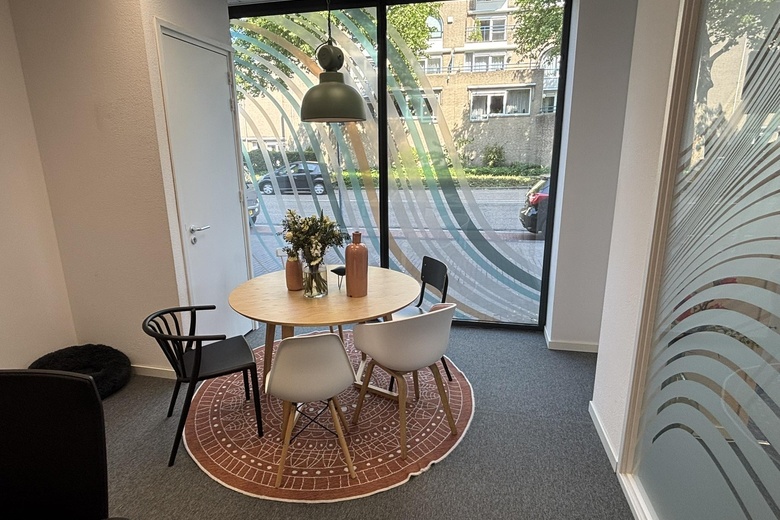 KantoorruimteaanPastoor Spieringsstraat 215<br/> inUden KantoorruimteaanPastoor Spieringsstraat 215<br/> inUden