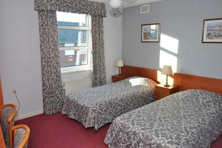 HorecaaanVijverstraat 15<br/> inSint Willebrord HorecaaanVijverstraat 15<br/> inSint Willebrord