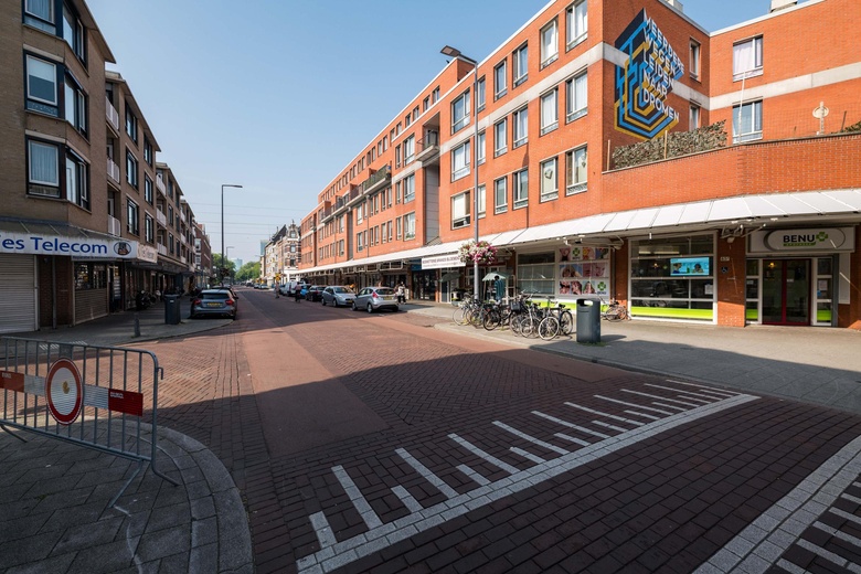WinkelruimteaanCrooswijkseweg 65 B<br/> inRotterdam WinkelruimteaanCrooswijkseweg 65 B<br/> inRotterdam