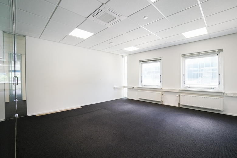 BedrijfsruimteaanKoperweg 19<br/> inAlphen aan den Rijn