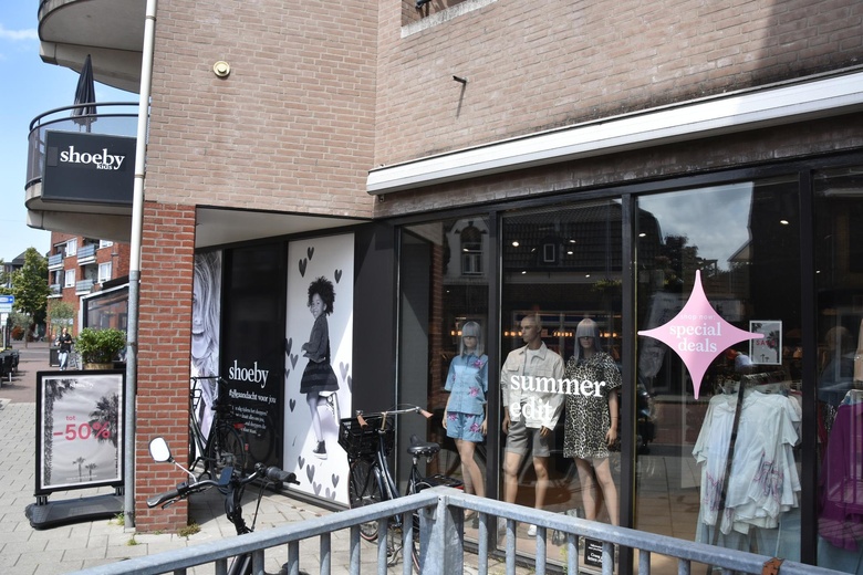 WinkelruimteaanZandstraat 80<br/> inGennep WinkelruimteaanZandstraat 80<br/> inGennep