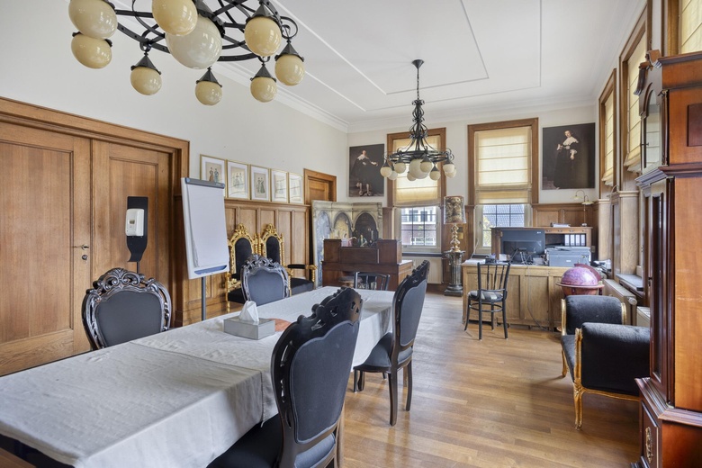 KantoorruimteaanRaadhuisplein 9<br/> inHeeswijk