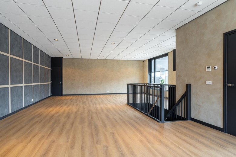 KantoorruimteaanHulsenboschstraat 21 L<br/> inWerkendam KantoorruimteaanHulsenboschstraat 21 L<br/> inWerkendam