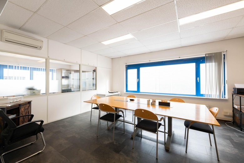 BedrijfsruimteaanNachtschadestraat 16<br/> inRotterdam