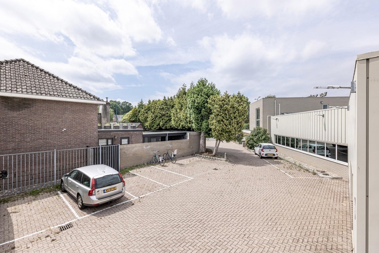 BedrijfsruimteaanBayeuxlaan 9<br/> inEindhoven BedrijfsruimteaanBayeuxlaan 9<br/> inEindhoven