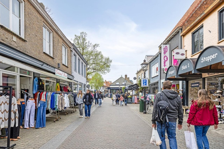 WinkelruimteaanPlompe Toren 3<br/> inSluis WinkelruimteaanPlompe Toren 3<br/> inSluis