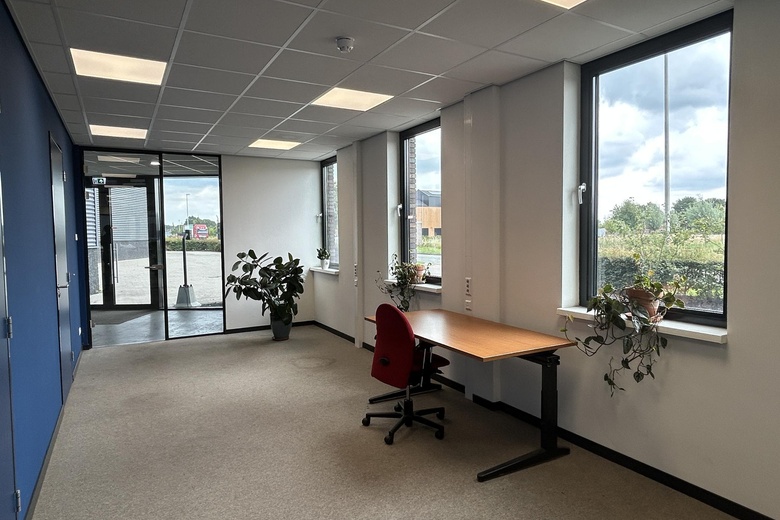 BedrijfsruimteaanDijkleger 24<br/> inVianen