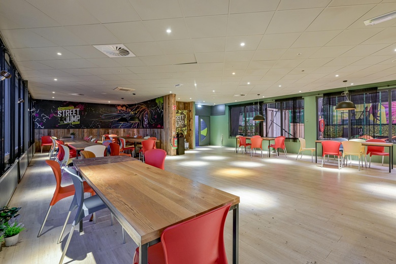BedrijfsruimteaanIndustrieweg 44<br/> inWormerveer BedrijfsruimteaanIndustrieweg 44<br/> inWormerveer
