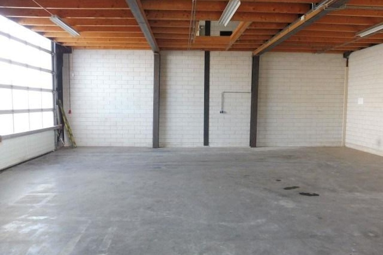 BedrijfsruimteaanKwelder 1<br/> inHoek van Holland