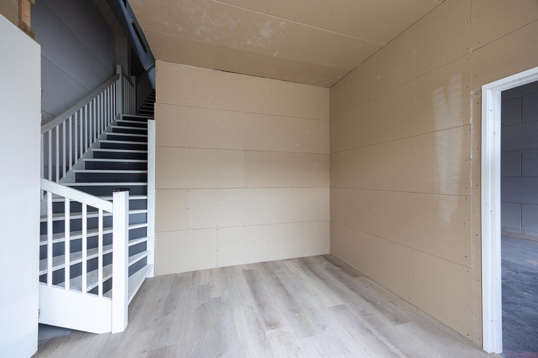 BedrijfsruimteaanPesetaweg 79 D<br/> inNieuw-Vennep