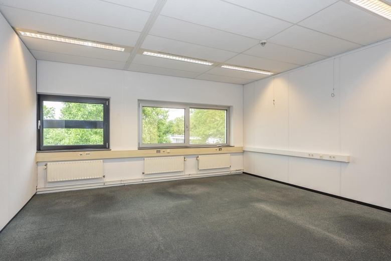 KantoorruimteaanHub Dassenplein 3<br/> inSittard KantoorruimteaanHub Dassenplein 3<br/> inSittard