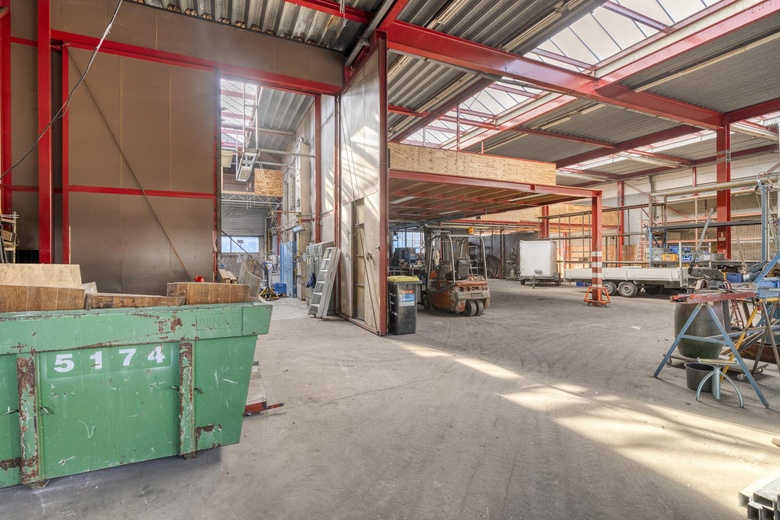 BedrijfsruimteaanIndustrieweg 2 E<br/> inMaassluis BedrijfsruimteaanIndustrieweg 2 E<br/> inMaassluis