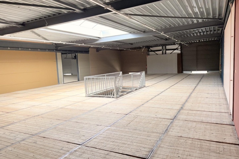 BedrijfsruimteaanHoofdveste 20 - 22<br/> inHouten