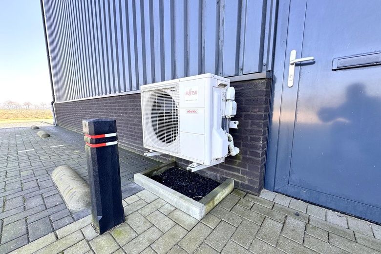 BedrijfsruimteaanSlijkwellsestraat 20 d 5<br/> inWell BedrijfsruimteaanSlijkwellsestraat 20 d 5<br/> inWell