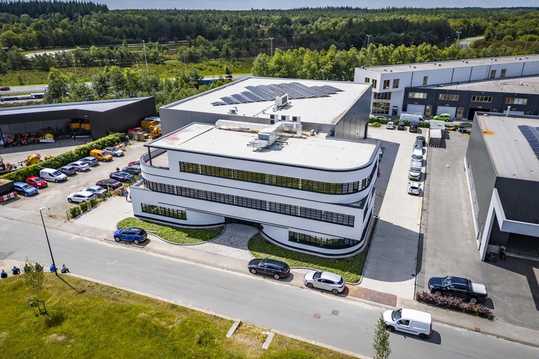 BedrijfsruimteaanCenturionbaan 140<br/> inSoesterberg BedrijfsruimteaanCenturionbaan 140<br/> inSoesterberg