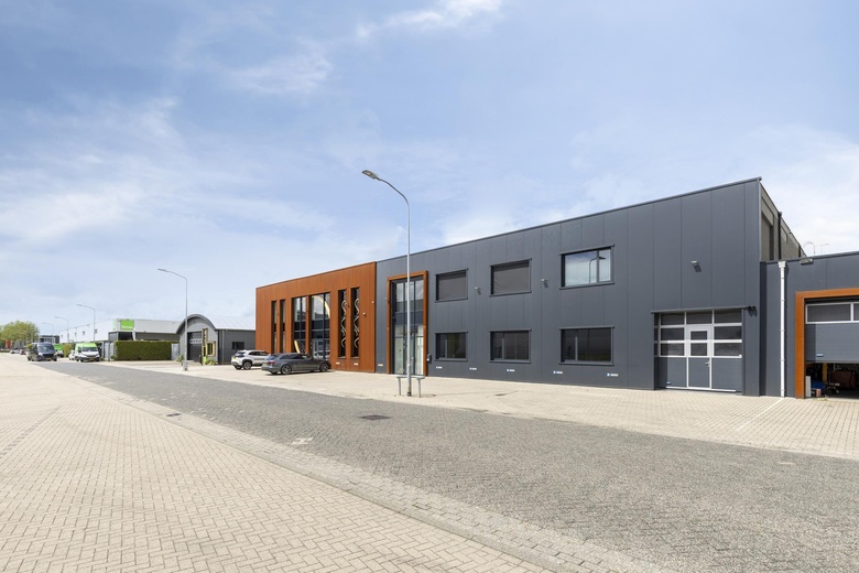BedrijfsruimteaanUlenpasweg 5 b<br/> in's-Heerenberg