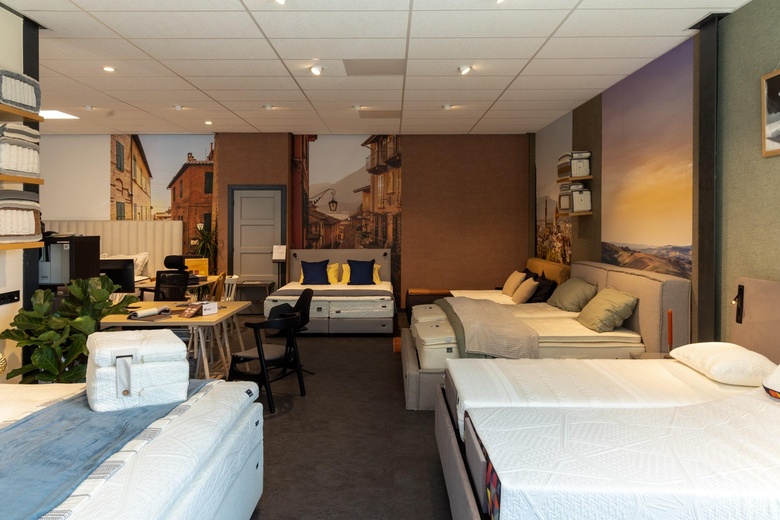 BedrijfsruimteaanIzaäk Enschedéweg 42<br/> inHaarlem