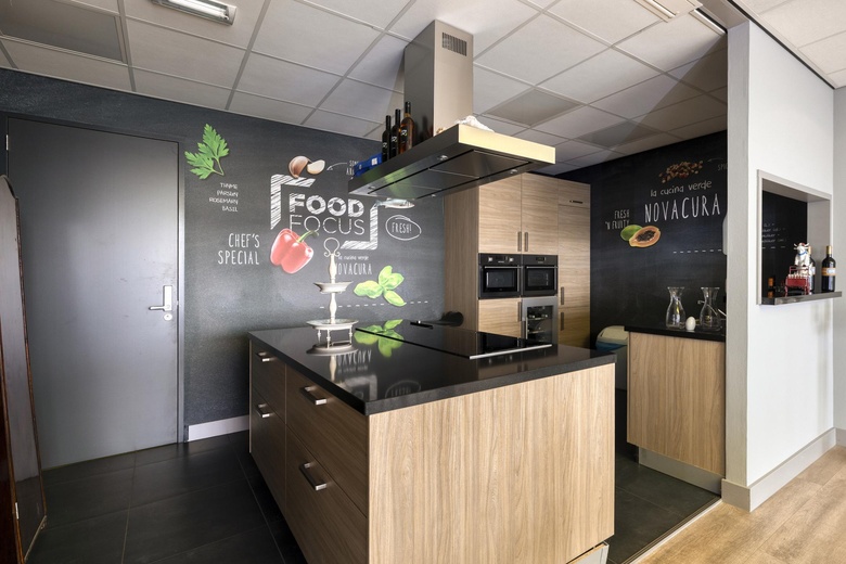 BedrijfsruimteaanGompenstraat 23<br/> inWaalwijk