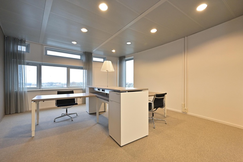 KantoorruimteaanLaan der Continenten 172 - 184<br/> inAlphen aan den Rijn