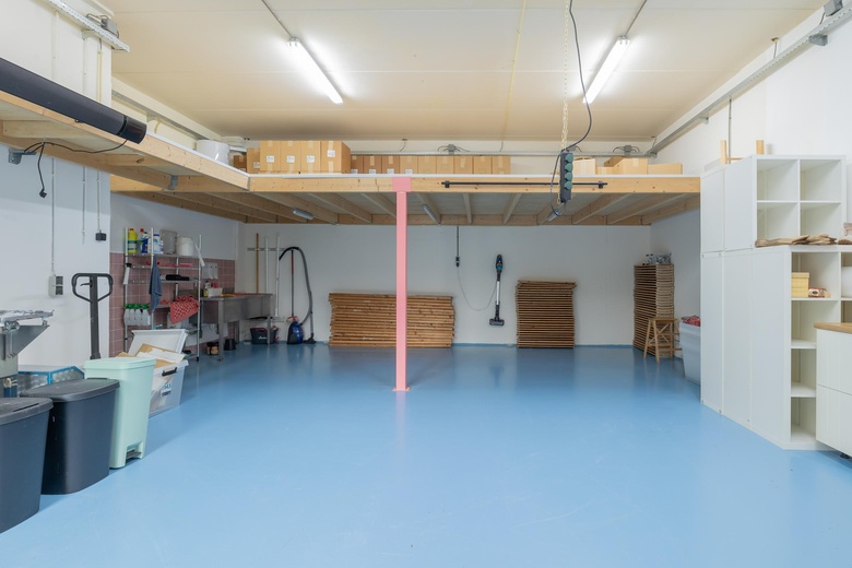 BedrijfsruimteaanDe Roysloot 12 F<br/> inRijnsburg