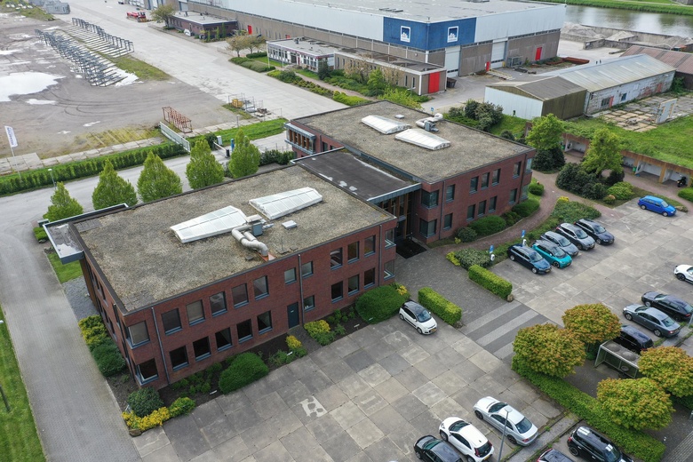 BedrijfsruimteaanVaartweg 135<br/> inLelystad