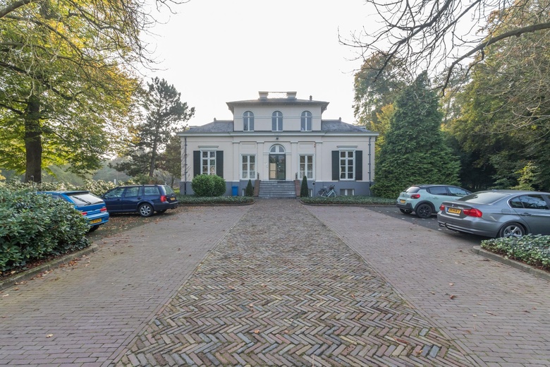 KantoorruimteaanSparrenheuvel 2<br/> inZeist KantoorruimteaanSparrenheuvel 2<br/> inZeist
