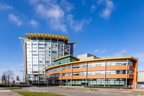 Bekijk foto 6 van Karel Doormanweg 66