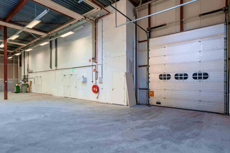 BedrijfsruimteaanPlatinastraat 79<br/> inZoetermeer