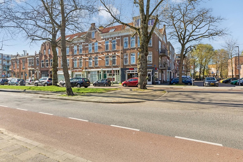 BedrijfsruimteaanKarel de Stoutestraat 2 en Wolphaertsbocht 93a<br/> inRotterdam