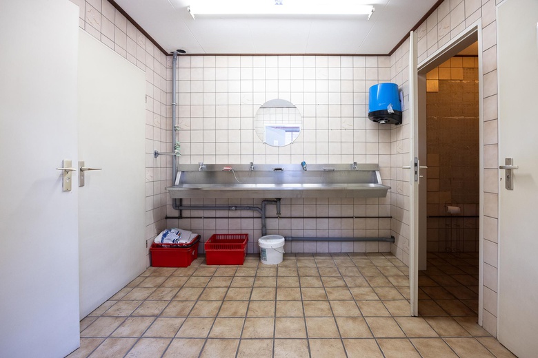 BedrijfsruimteaanVennestraat 10<br/> inLisse BedrijfsruimteaanVennestraat 10<br/> inLisse