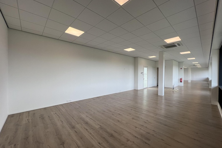 KantoorruimteaanLindtsedijk 88 C<br/> inZwijndrecht KantoorruimteaanLindtsedijk 88 C<br/> inZwijndrecht
